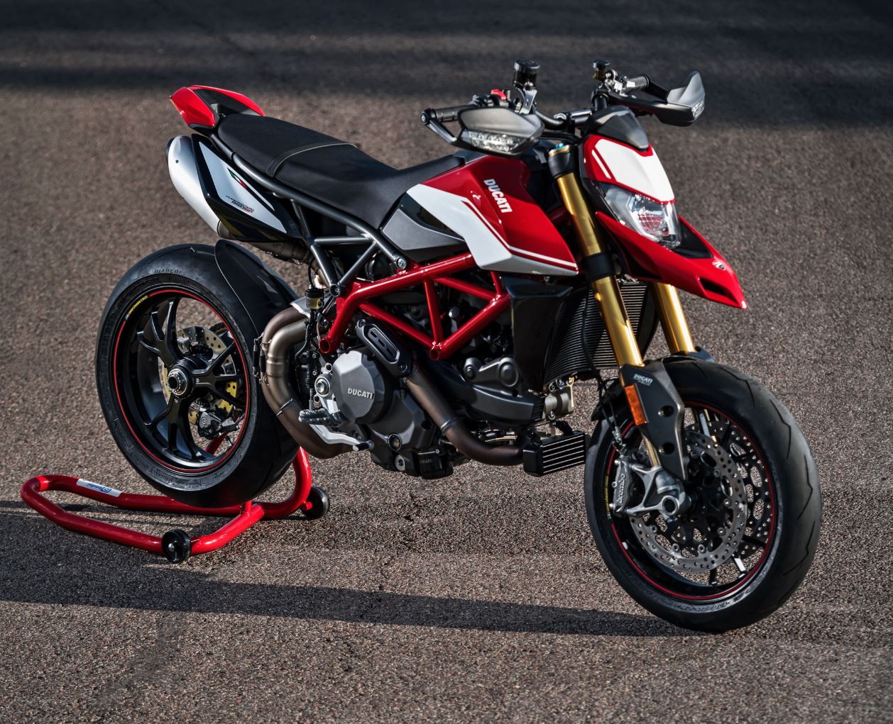DUCATI