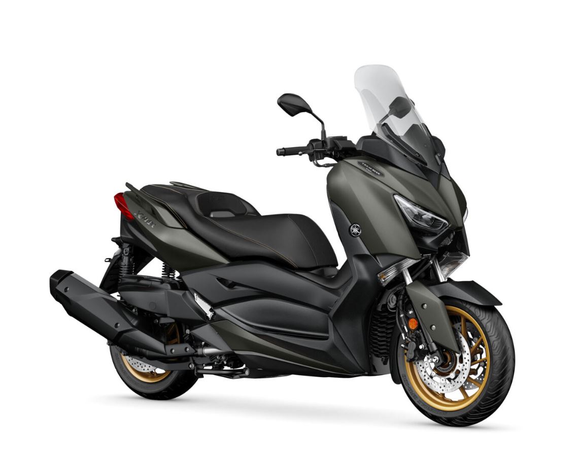 YAMAHA