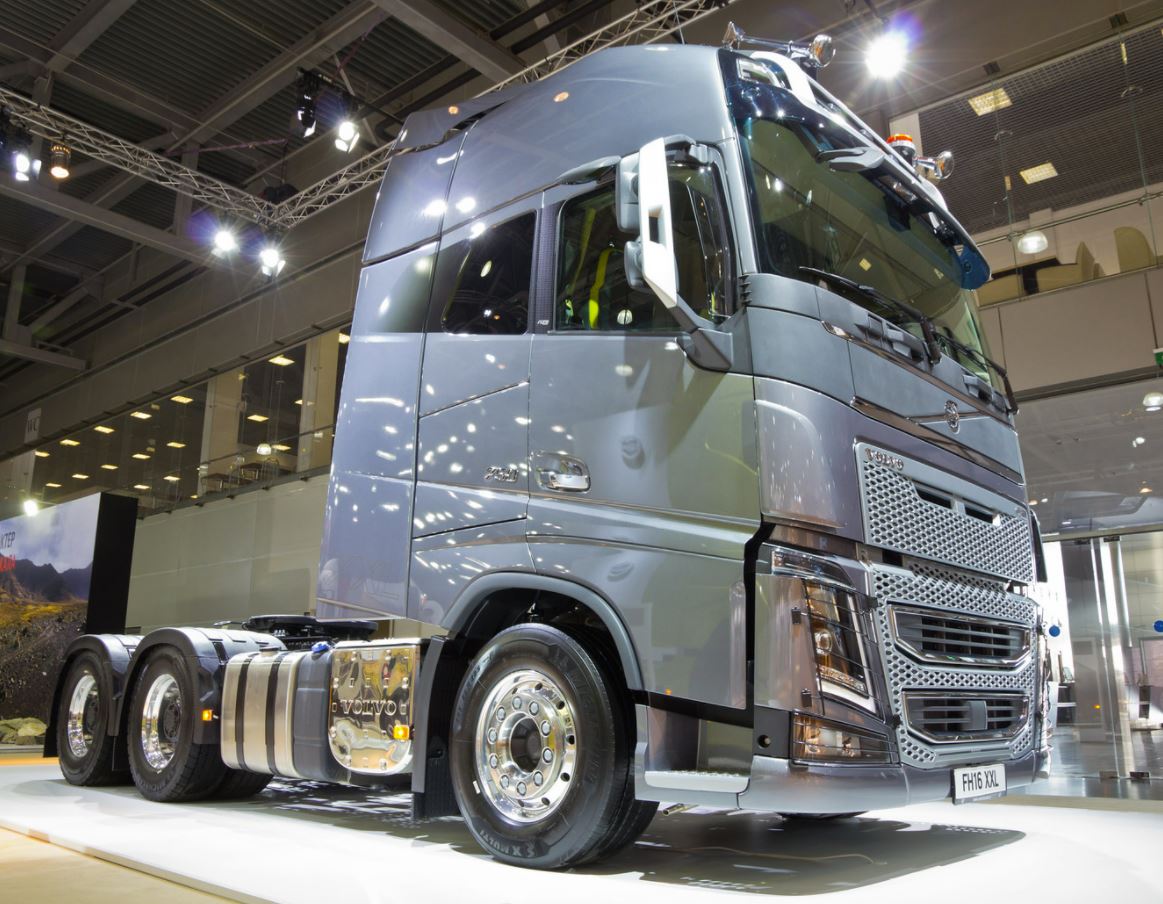 VOLVO